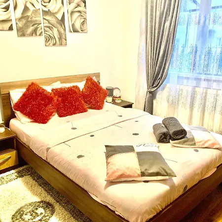 Home Residence Apartment *