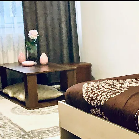 Apartment Home Residence *